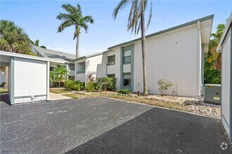 Building Photo - 13411 Gateway Dr