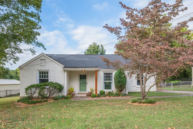 Photo - 2312 Modena Dr House