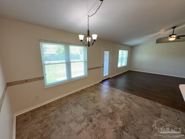 Foto del edificio - 3681 Berrypatch Ln