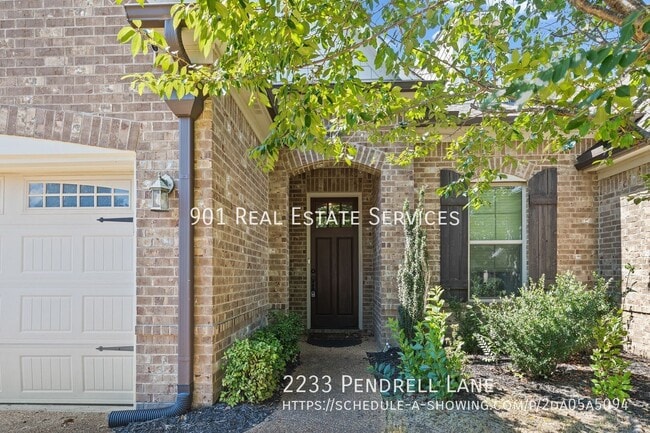Building Photo - 2233 Pendrell Ln