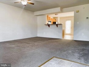 Building Photo - 205 Merrill Ct