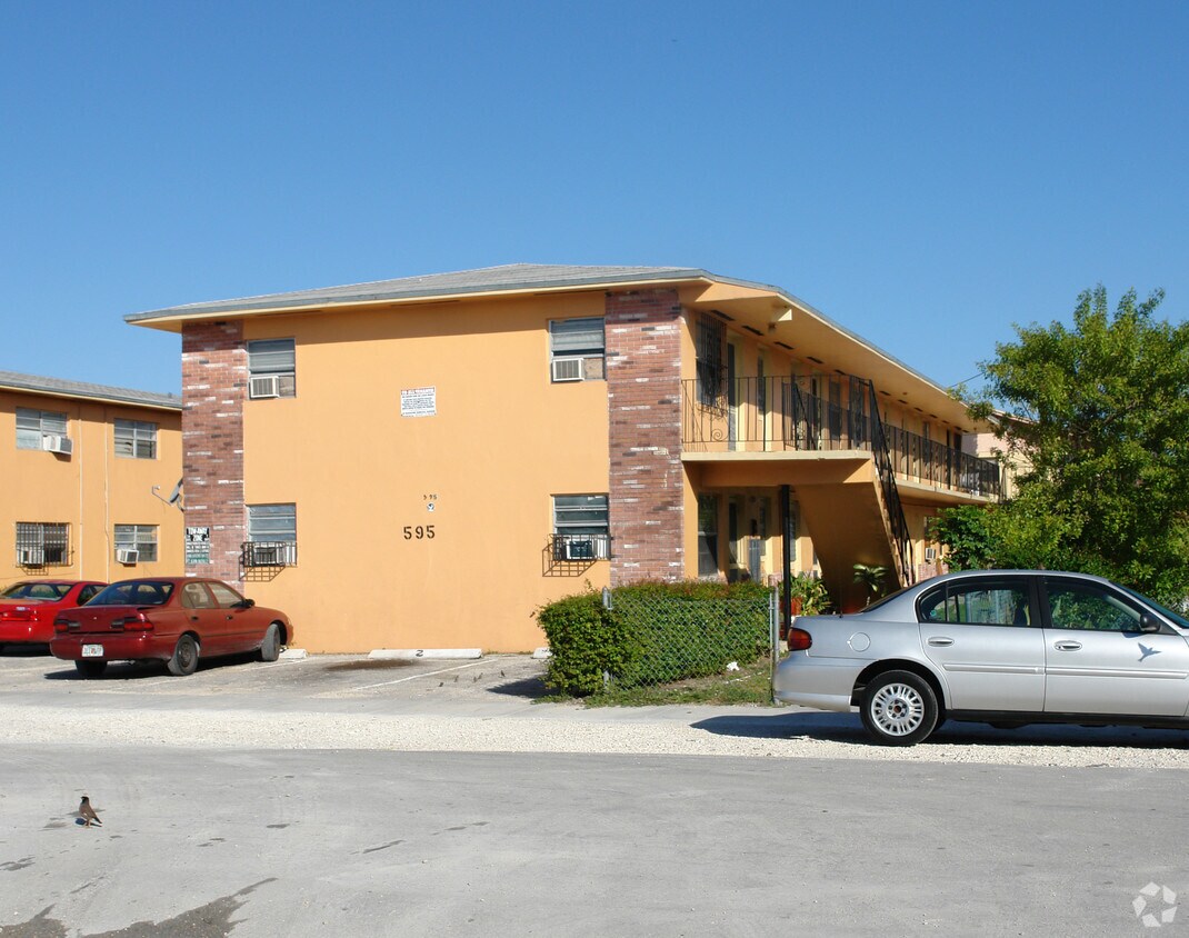 Building Photo - 595 NW 64th St