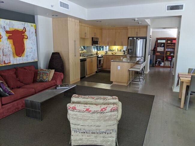 Gran salón - 38 N Almaden Blvd