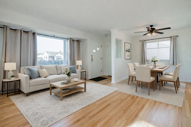 Foto del edificio - AVAILABLE NOW! Beautifully Updated 3-Bedroom Home with High-End Finishes!