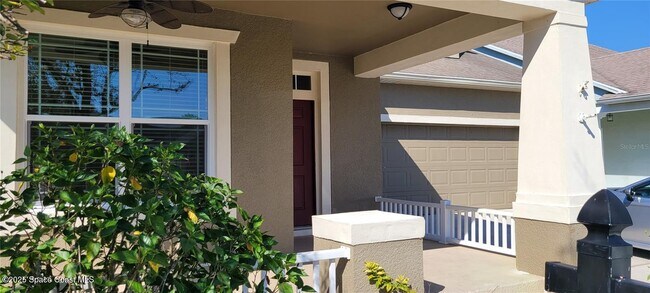 Building Photo - 1721 Saffron Plum Ln