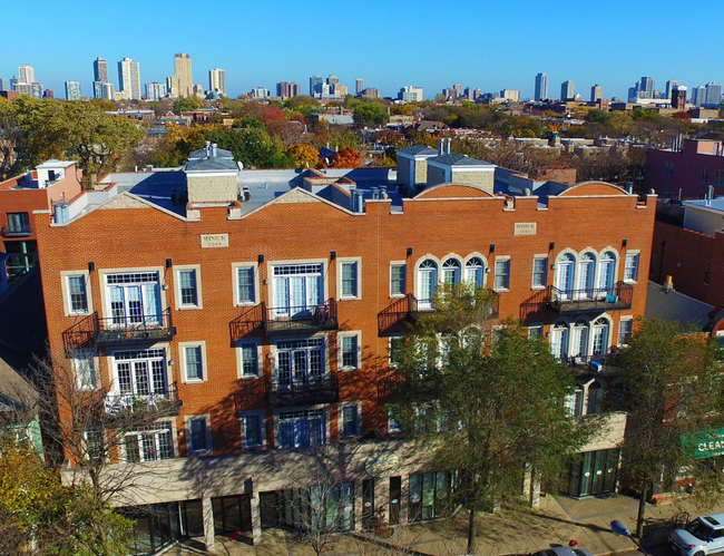 Foto del edificio - 2539 N Southport Ave