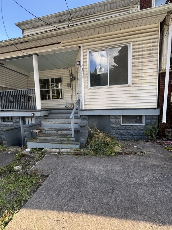 Foto del edificio - 842 W Pine St