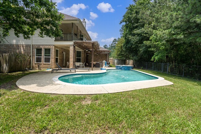 Building Photo - 11 Dahlia Trail Pl