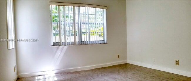 Foto del edificio - 11460 NW 42nd St