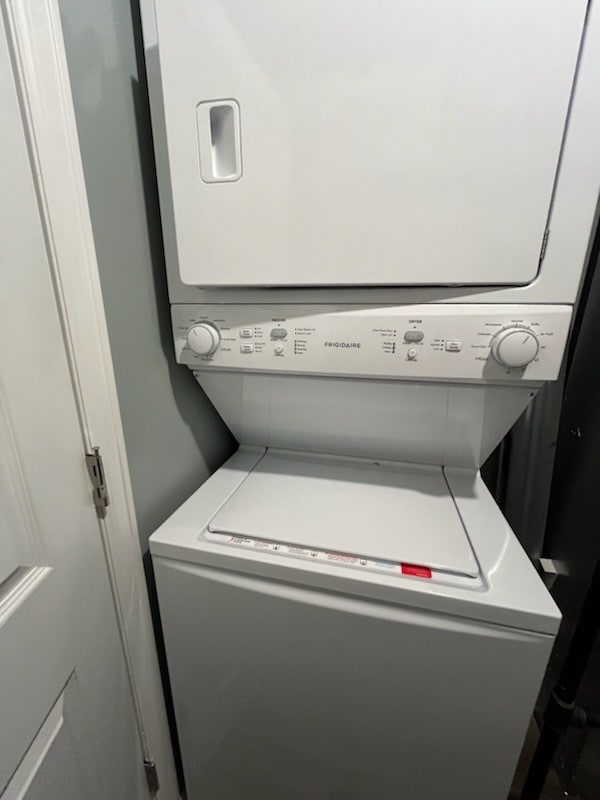 Building Photo - 14011 Blue River Trl