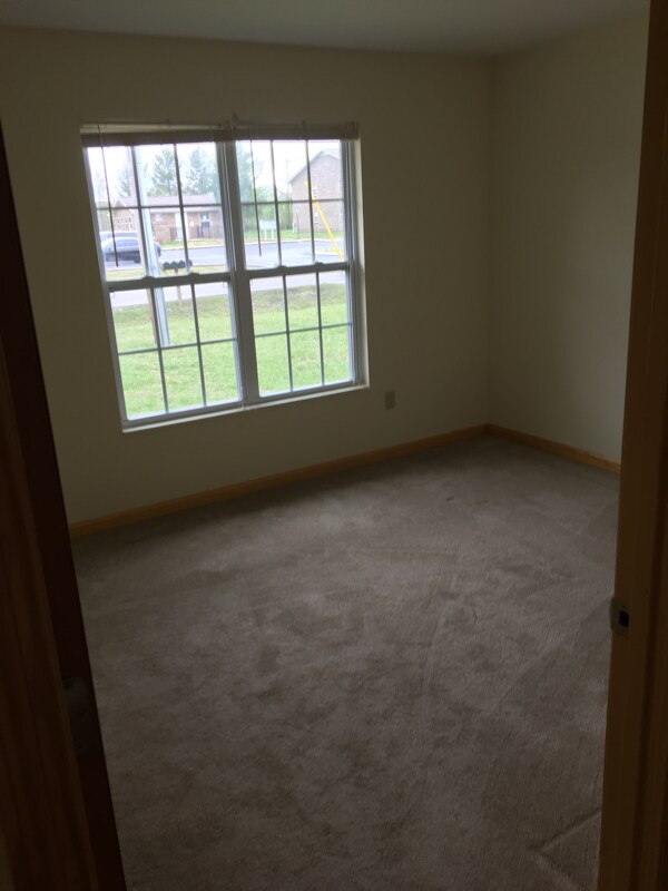 Building Photo - 16 Elrod Ridge Ct