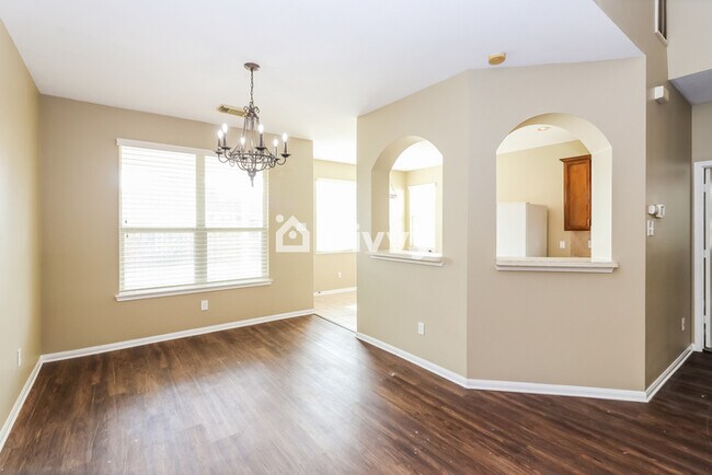 Foto del edificio - 19 Buena Park Cir
