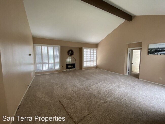 Building Photo - 3 br, 3 bath House - 4756 Mayita Way