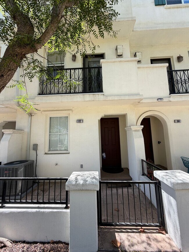 Foto del edificio - 172 Beach Side Ct
