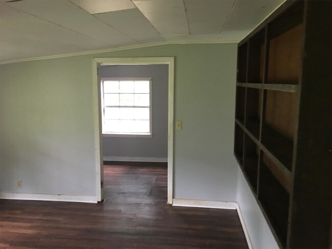 Building Photo - 3559 Exchange Dr