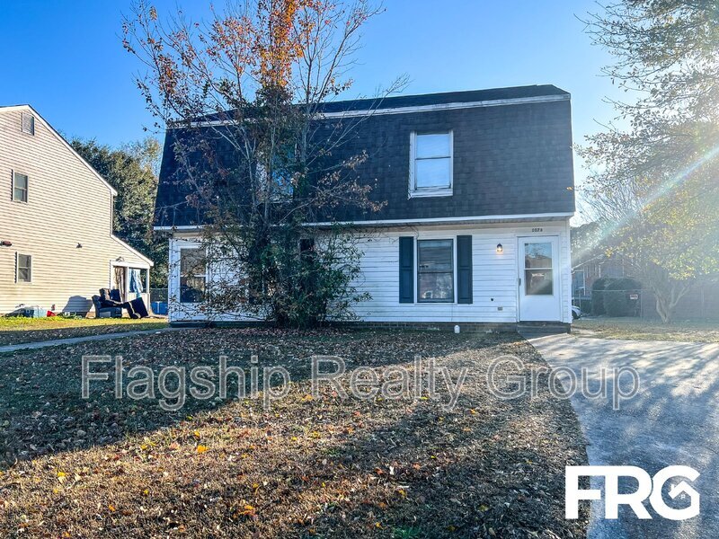 Foto principal - 107 Chesterfield Ct