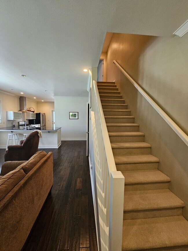 Foto del edificio - MOVE IN SPECIAL! 1/2 OFF FIRST MONTH'S REN...