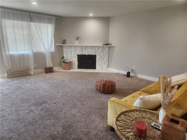 Foto del edificio - 8804 River Pines Ct