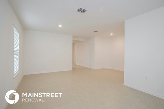 Building Photo - 1729 Canaan Lp