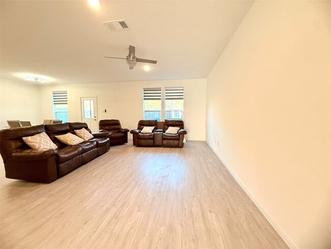 Foto del edificio - 24619 Applewood Crst Ln