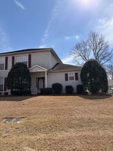 Building Photo - 1088 Princeton Pl