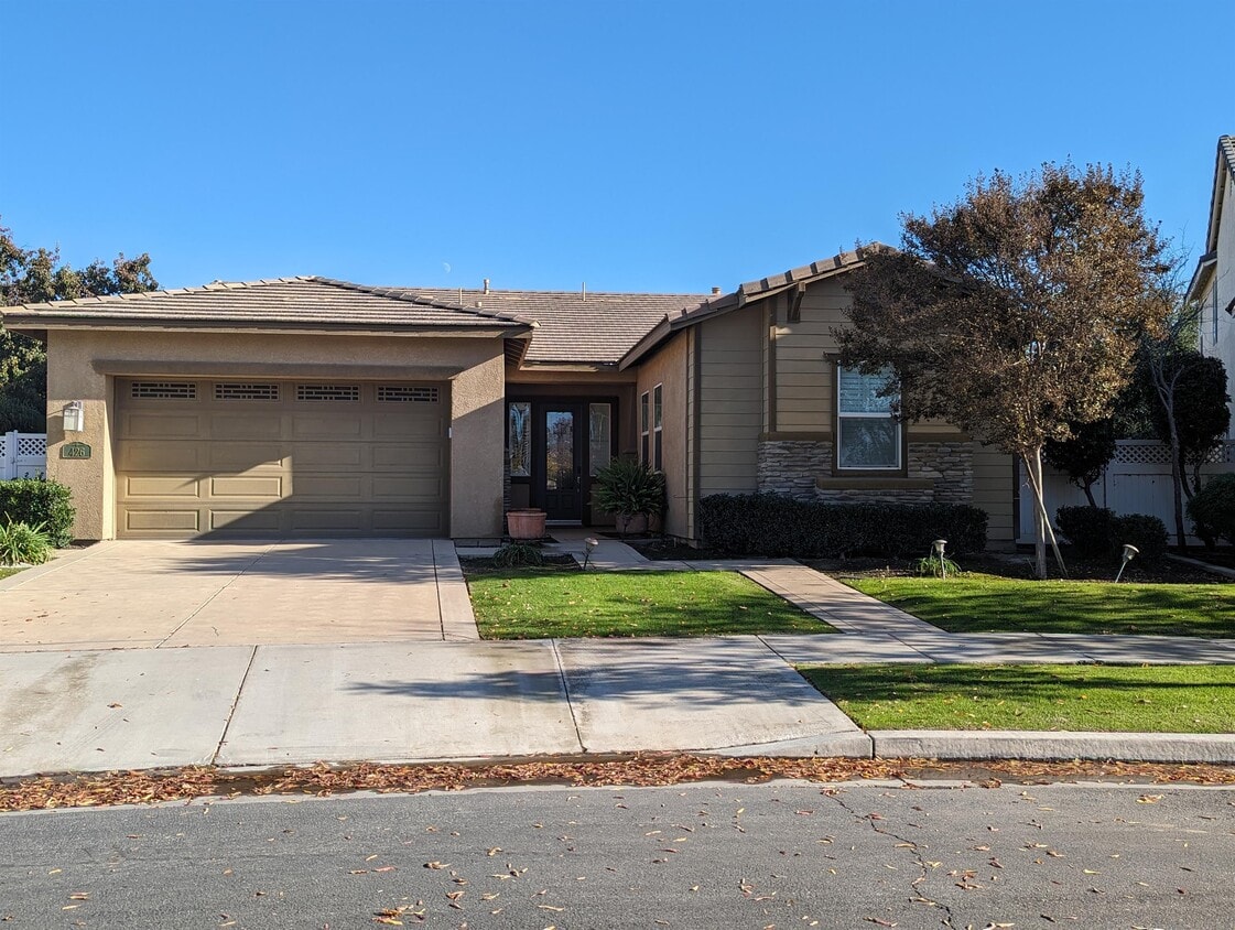 426 Spirea St, Bakersfield, CA 93314 House Rental in Bakersfield, CA