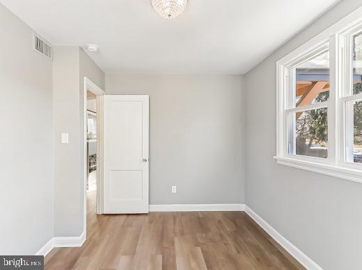 Foto del edificio - 3141 Chepstow Ln