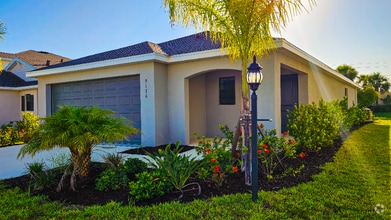 Building Photo - 9176 Tequila Sunrise Dr