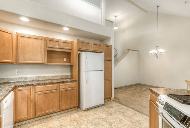 Building Photo - Bright & Spacious Home in the Heart of Burien!