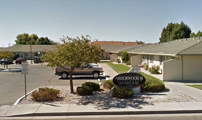 Building Photo - 160 Serpa Pl