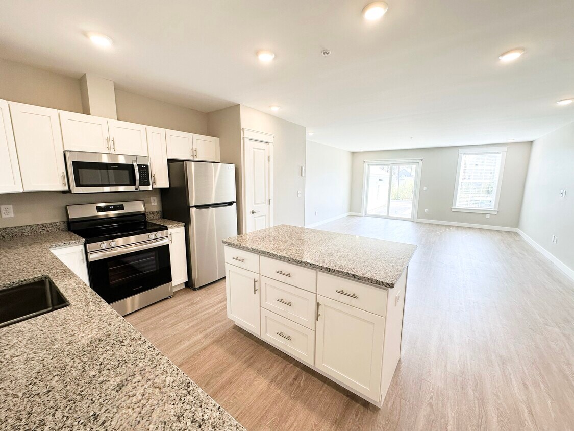 North Village Apartments Apartments in Scarborough, ME