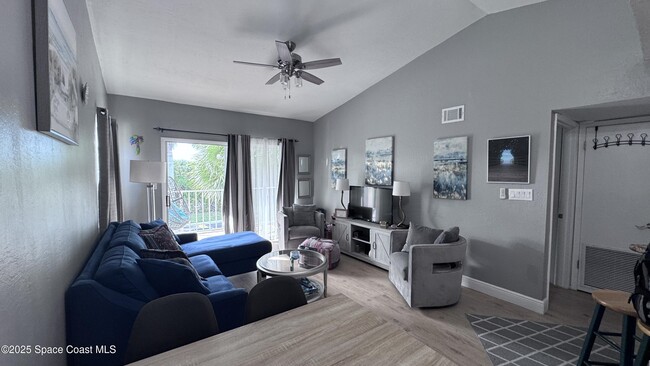 Building Photo - 1841 Island Club Dr