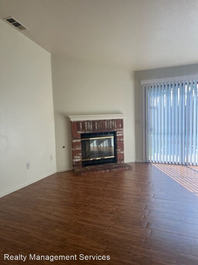 Building Photo - 3 br, 2.5 bath House - 6911 Creamery Ln.