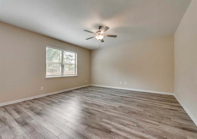 Foto del edificio - 7600 Duck Bay Rd