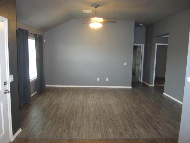 Foto del edificio - 925 Switzerland Ave