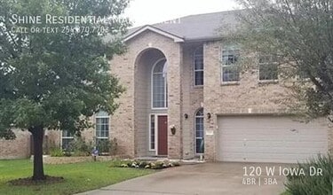 Building Photo - 120 W Iowa Dr