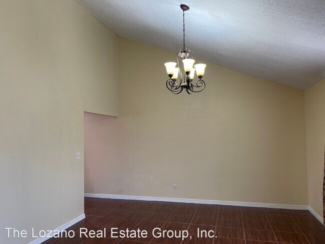 Foto del edificio - 2 br, 2 bath House - 14120 Seattle Slew Av...