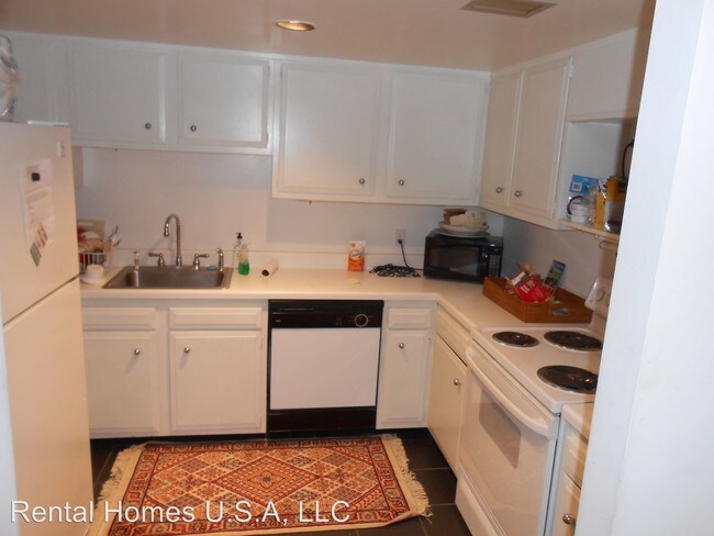 Building Photo - 1 br, 1 bath House - 3800 Atlantic Ave  #902