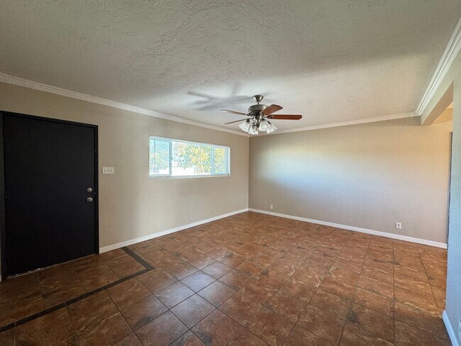 Foto del edificio - Spacious and Affordable Needles Ca home