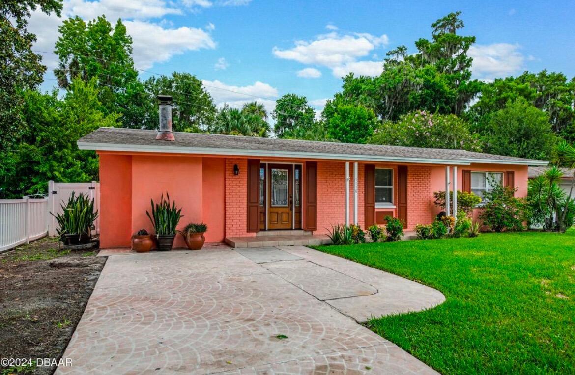 Foto principal - 1116 St Augustine Rd