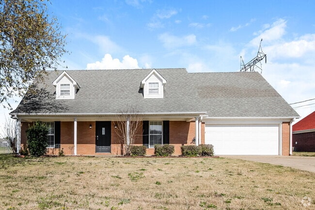 Building Photo - 231 Woodshire Ln