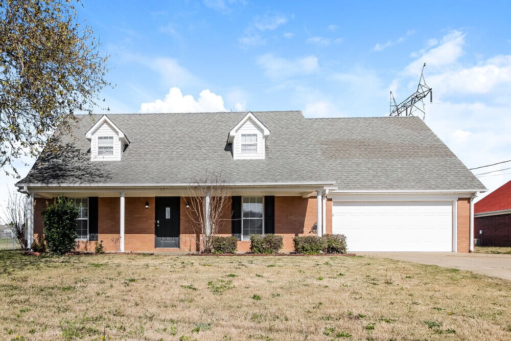 Foto principal - 231 Woodshire Ln
