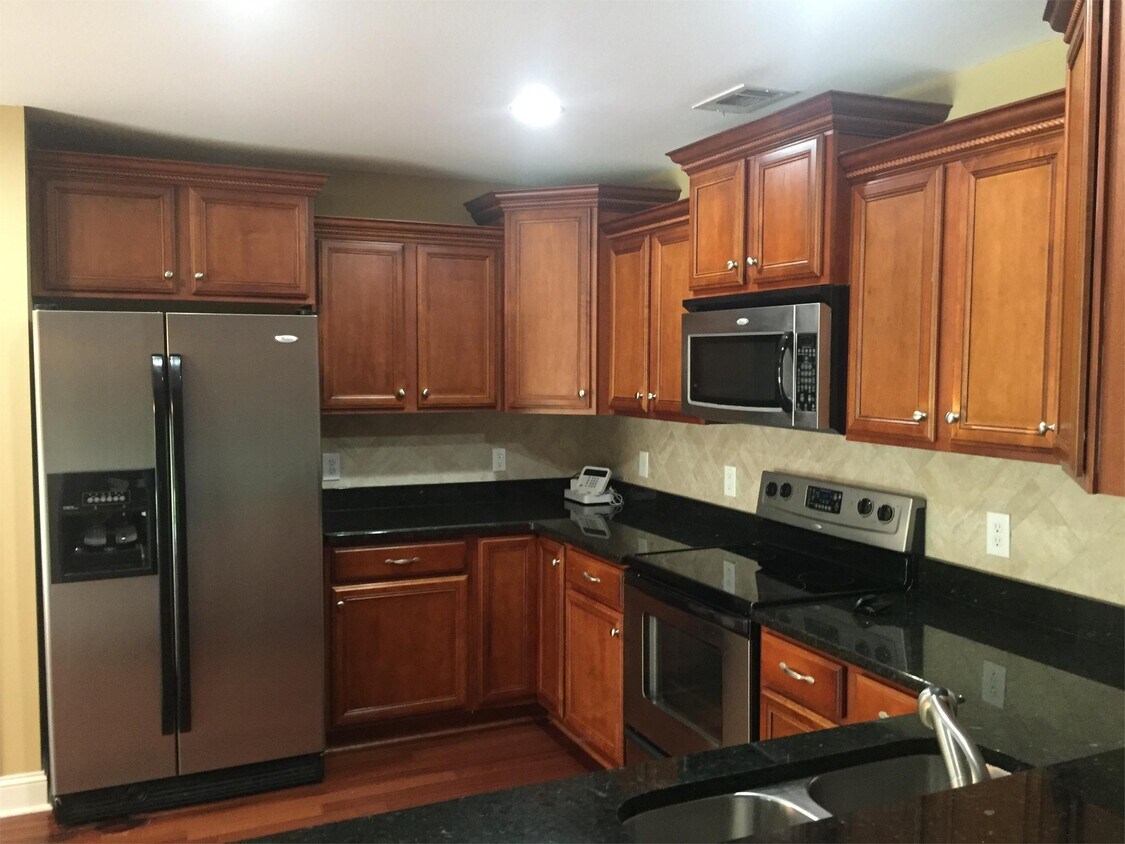 Primary Photo - 131 Winslow Cir