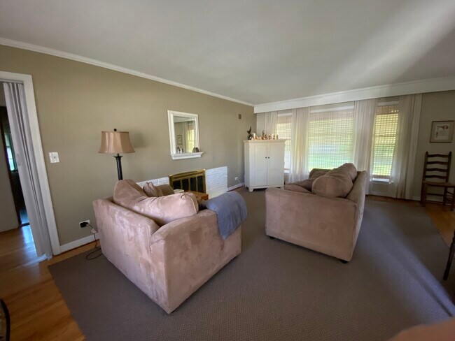 Foto del edificio - 417 Carter St