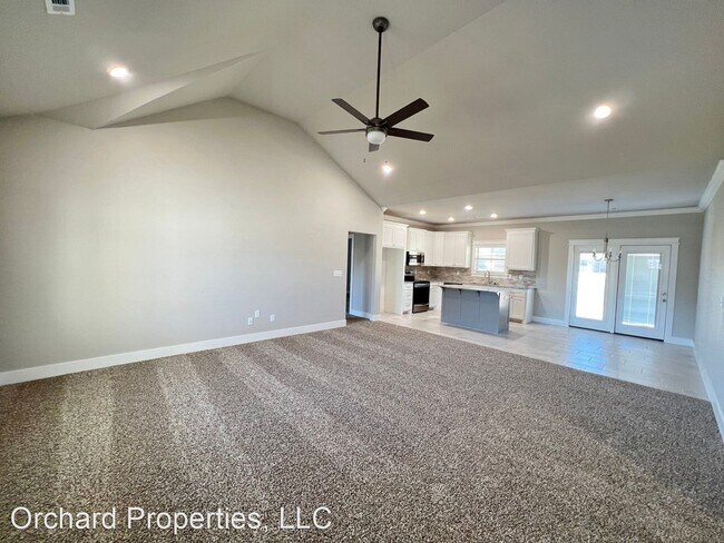 Foto del edificio - 3 br, 2 bath House - 997 Fair Oaks St.
