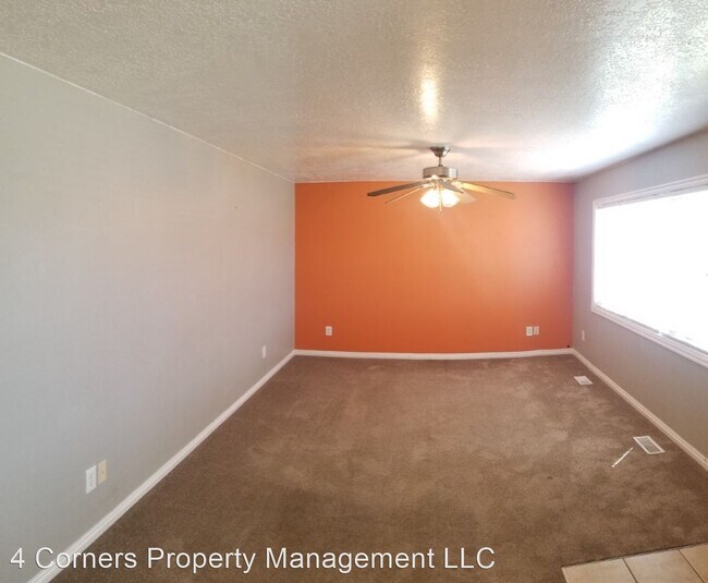 Building Photo - 2 br, 1 bath House - 42 W 1st N