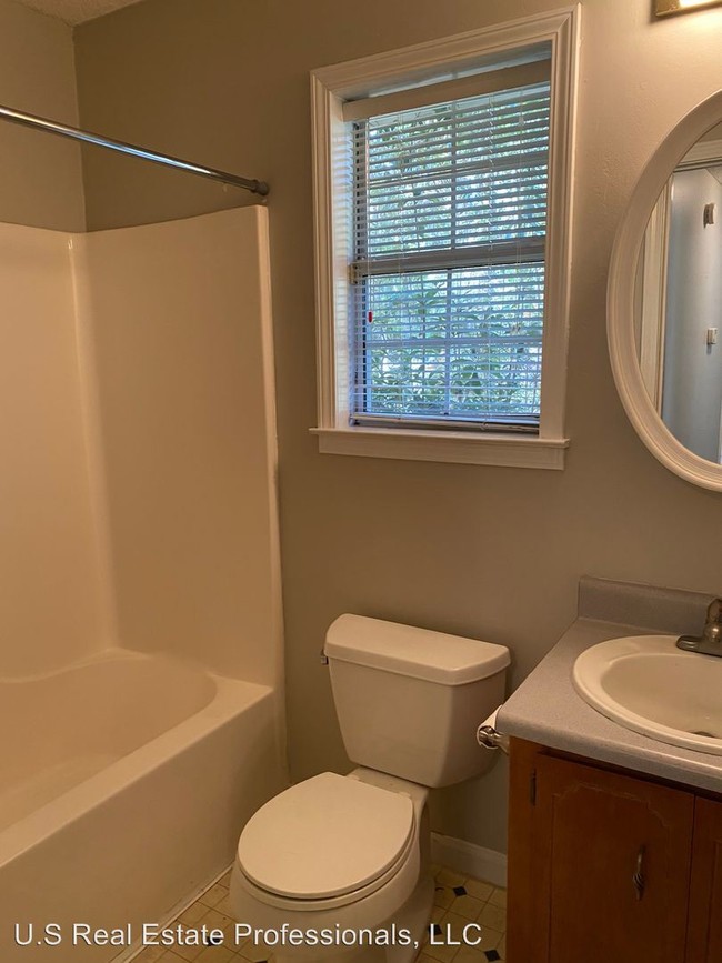 Foto del edificio - 3 br, 2 bath House - 25 Magnolia Road