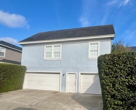 Building Photo - 5164 Dorwin Pl