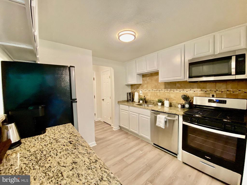 5353 Columbia Pike Unit 502, Arlington, VA 22204 - Room for Rent in ...