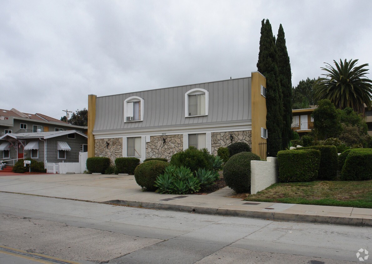 Foto principal - 3531 Florida St